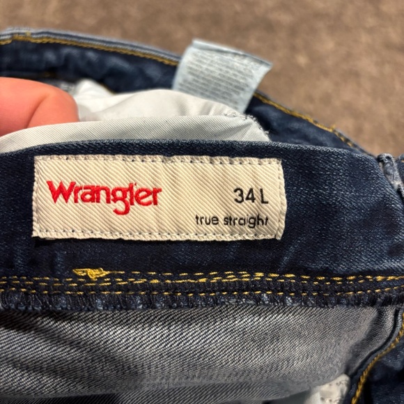 Wrangler Women's Classic Blue Straight Leg Jeans - Picture 5 of 7